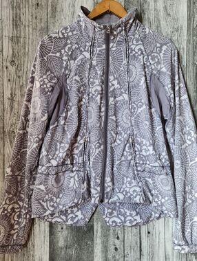 Lululemon Run Travel To Track Jacket Print Beachy Floral White Fossil
